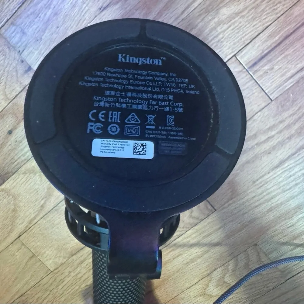 HyperX QuadCast S - USB Microphone - RGB Lighting (First Generation)